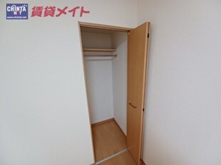 メゾンルミエールの物件内観写真